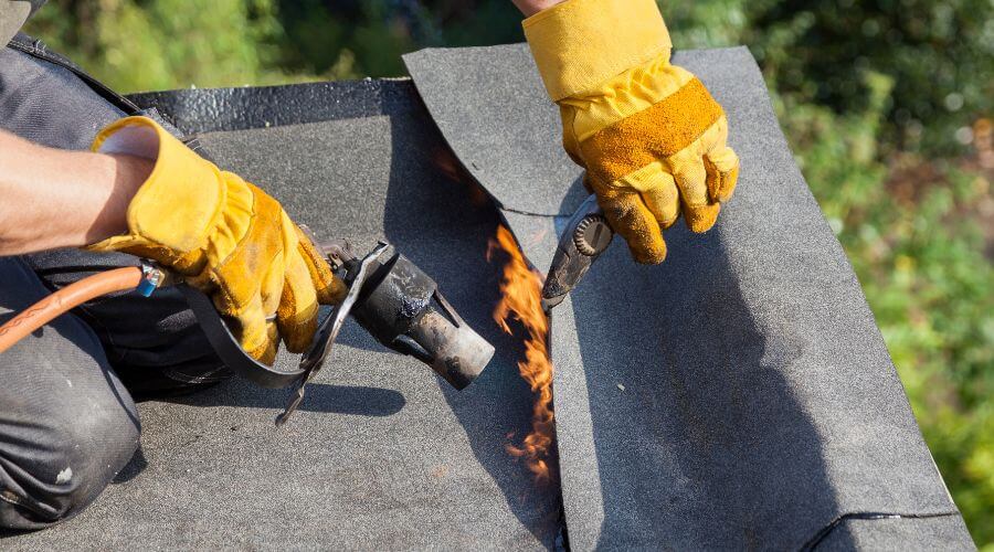 Professional flood damage restoration services in Weston, MI